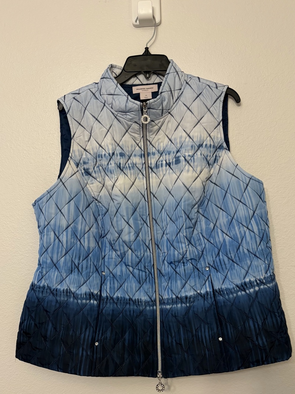 NWT Allison Daley Blue Ombre Quilted Full Zip Rhinestone Puffer Vest Women 1X